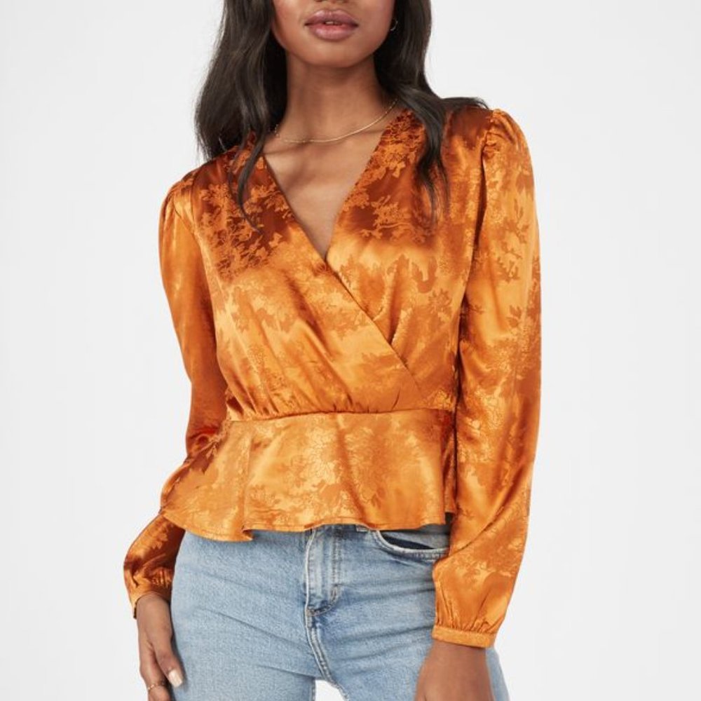 NWOT Silk Jacquard Floral top